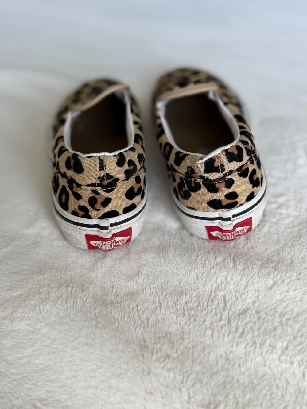 Vans Kids Slip-On Sneakers in Leopard Print